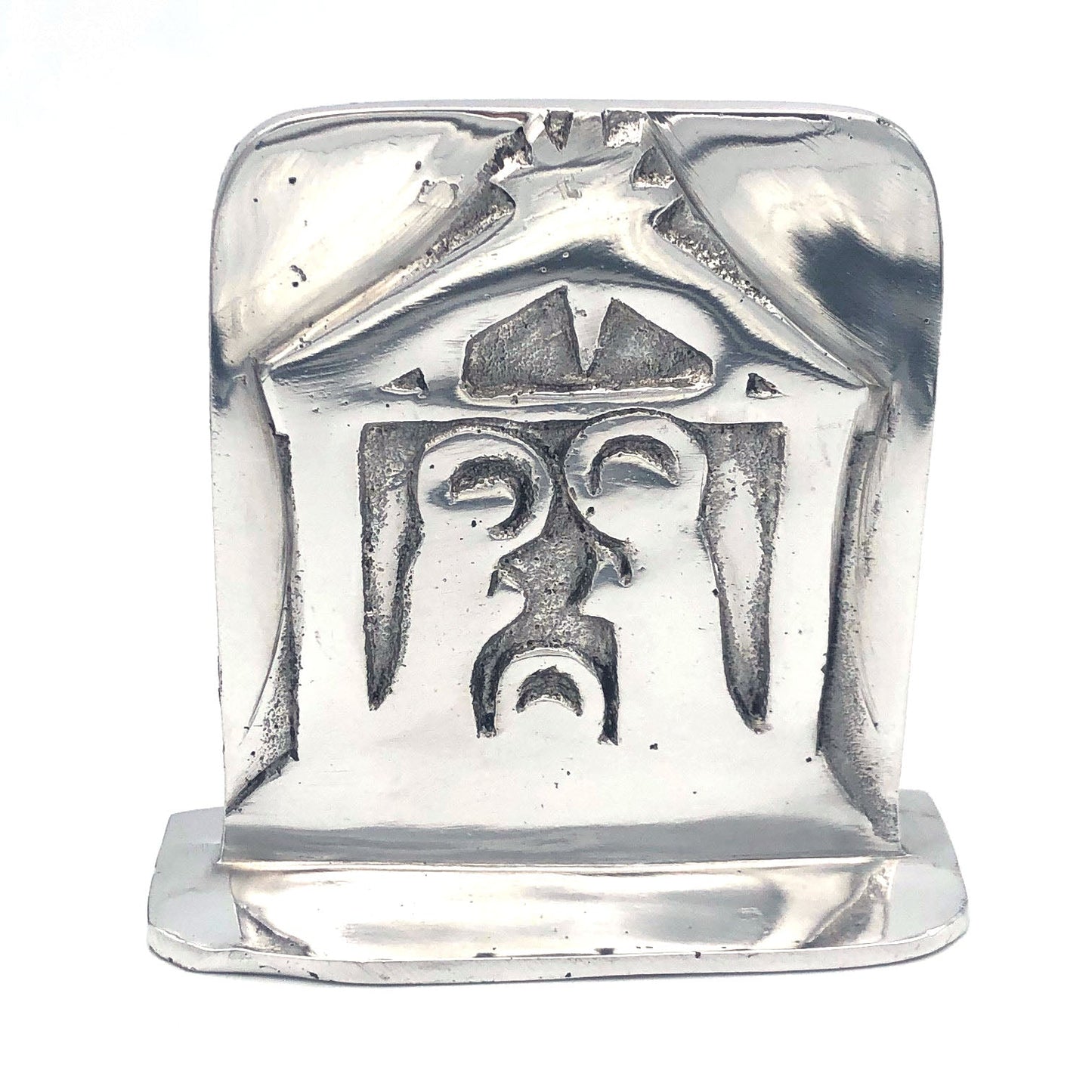 Recycled Aluminum Manger with base