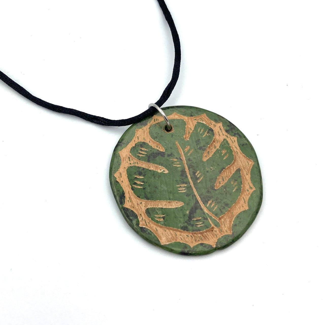 Monstera Leaf Ceramic Necklace