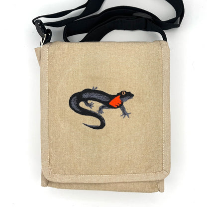 Red-cheeked Salamander Field Bag